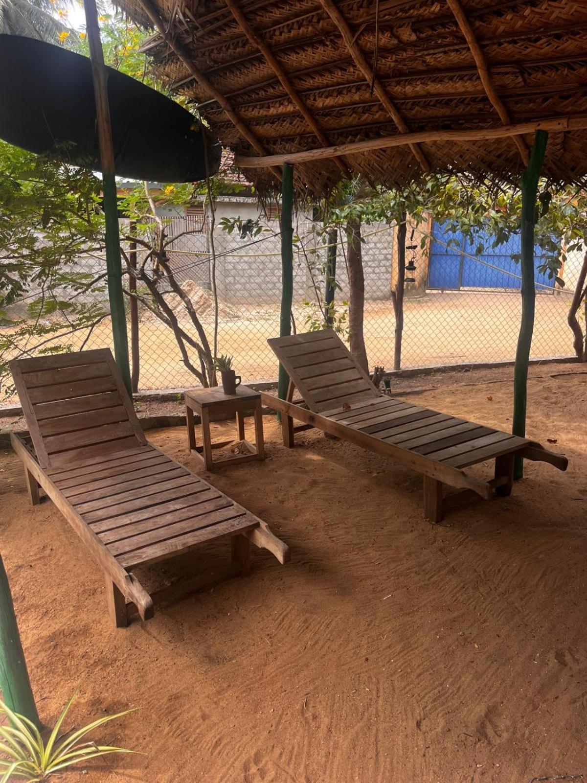 Surfing Lion Hostel 阿鲁甘湾 外观 照片